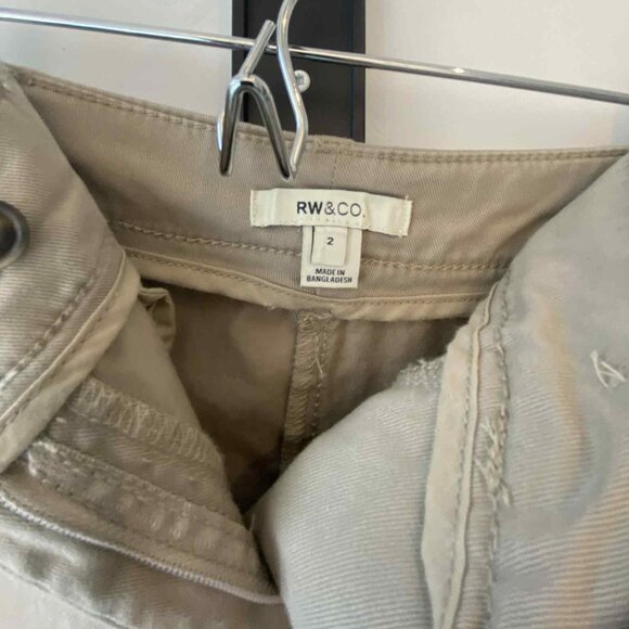 Beige Pants RW & Co - Picture 3 of 3